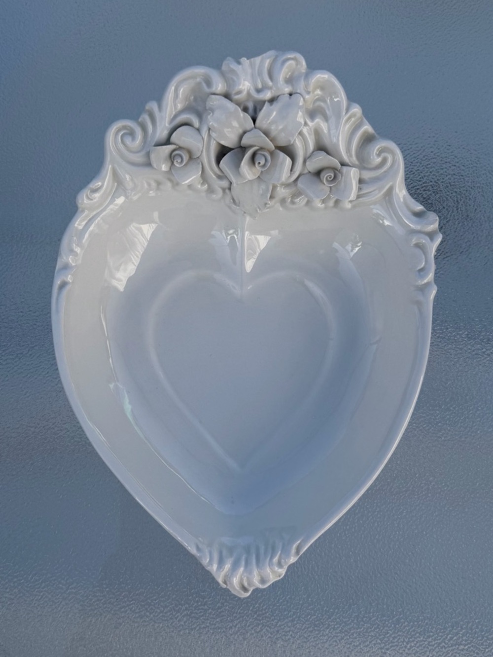 Italian 3D Floral Heart-Shaped White Ceramic Trinket Dish